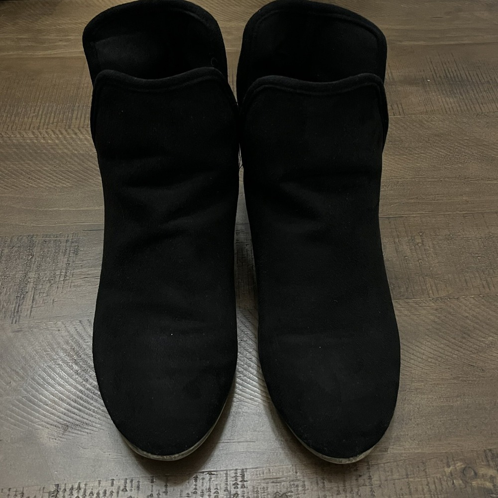 Seven 7 Womens Soho Vegan Suede Bootie in Black 10